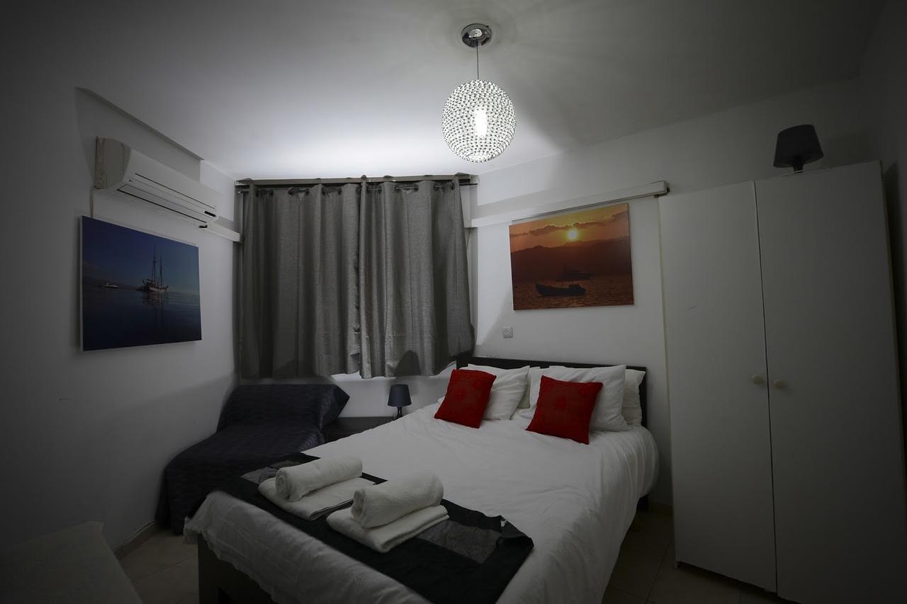 Avi'S Suites Eilat Exterior photo