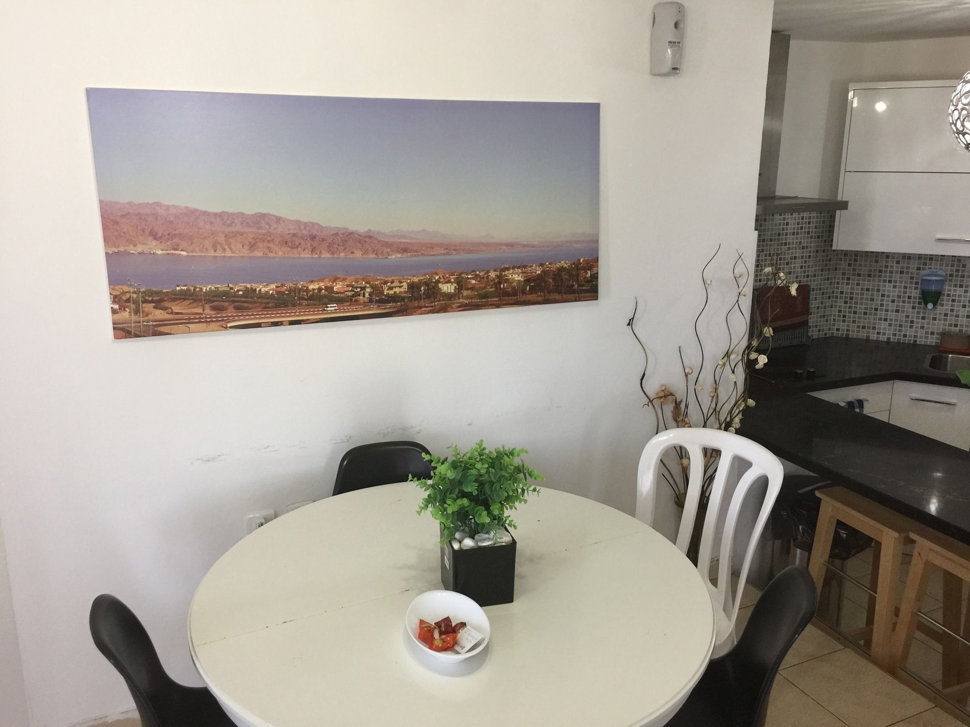 Avi'S Suites Eilat Exterior photo